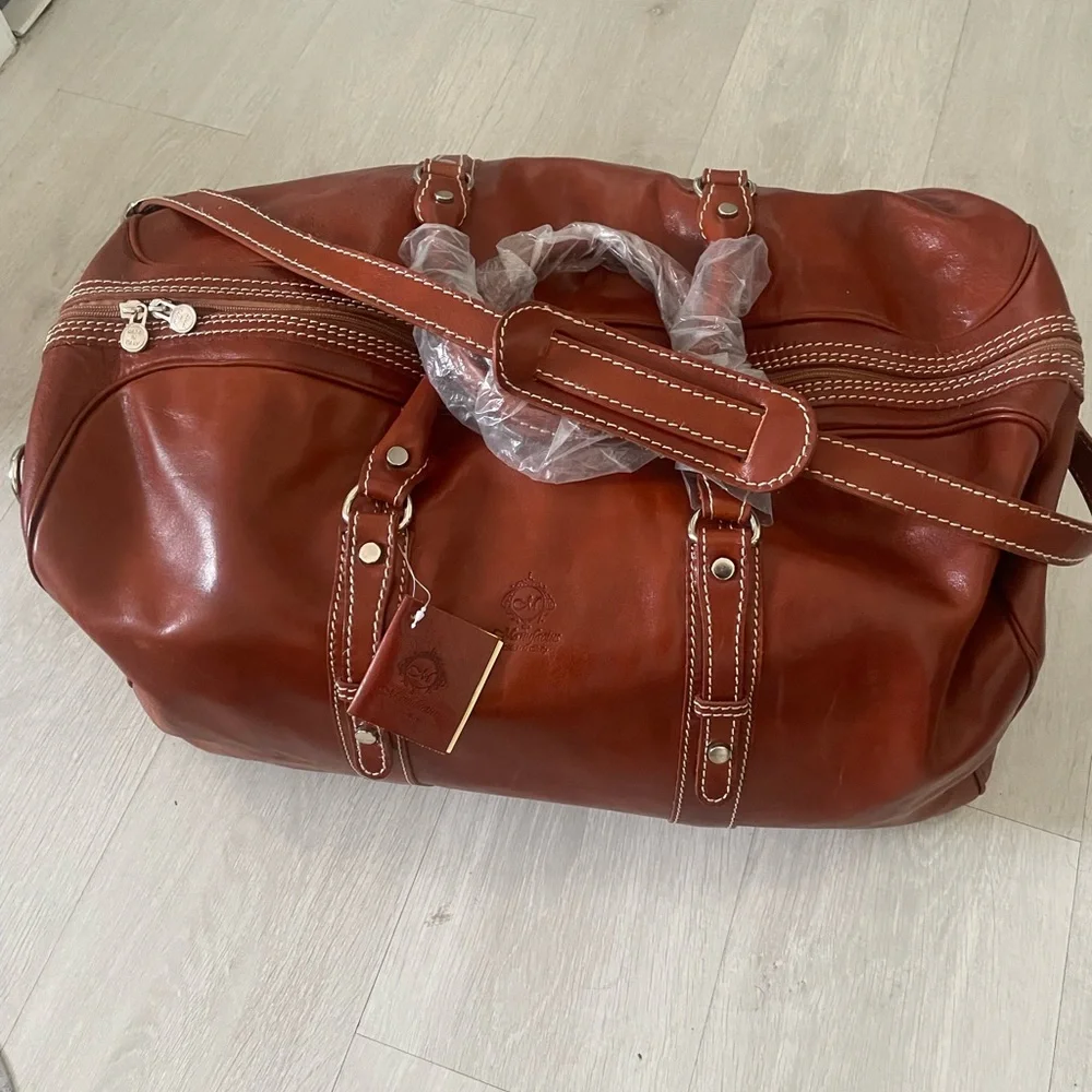 Manufactus Brown Leather Duffle Bag